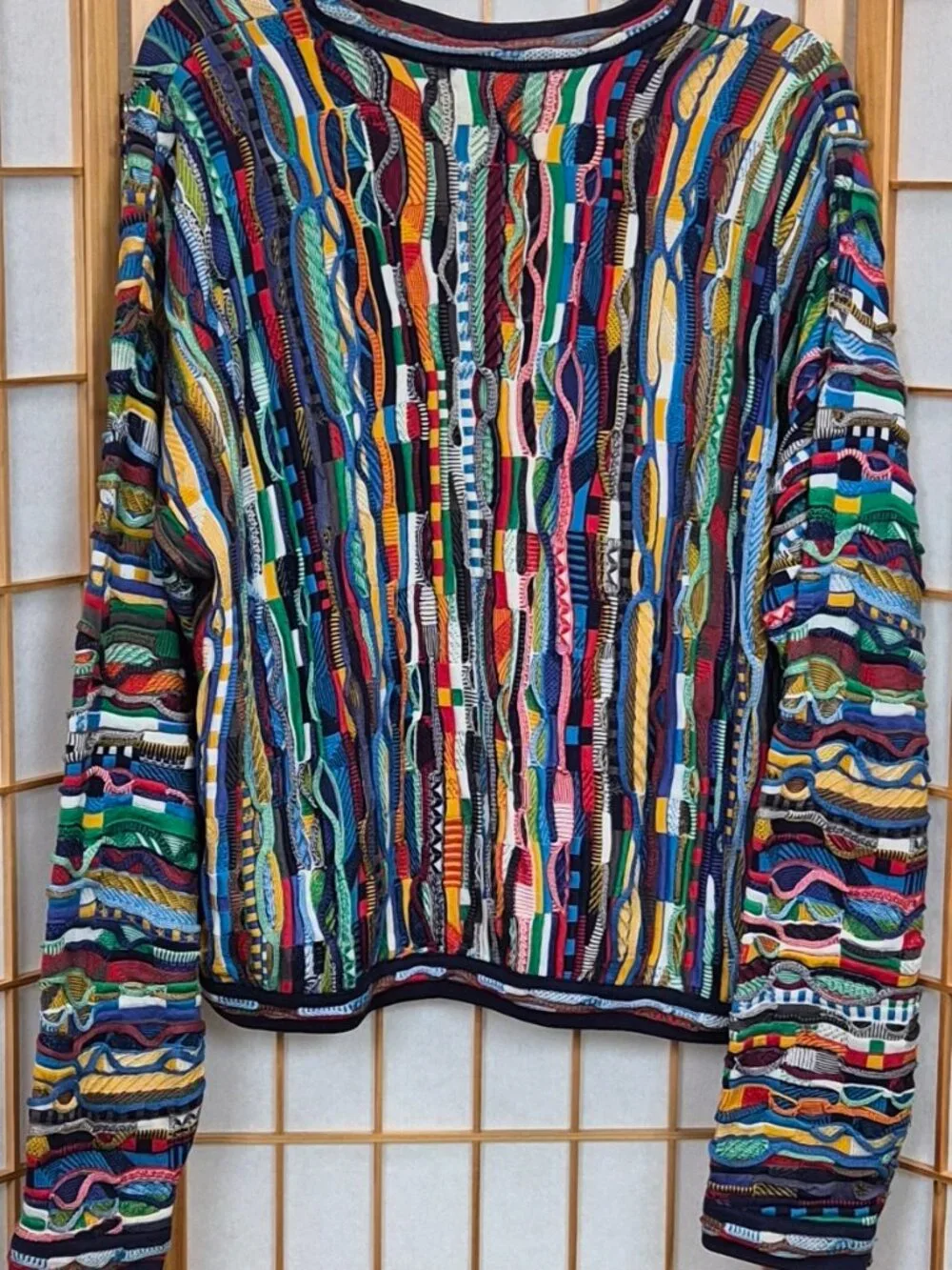 Tundra Canada multicolor bright colors black red men's sweater EUC size Medium - Picture 2 of 4